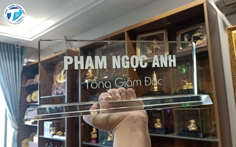 Tăng bám dính trên chất liệu thủy tinh